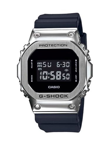 | GM-5600-1ER | Montre Casio GM-5600-1ER G-SHOCK STEEL