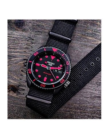 | SRPD83K1 | Reloj Seiko « Nº5 SPORTS STREET » SRPD83K1
