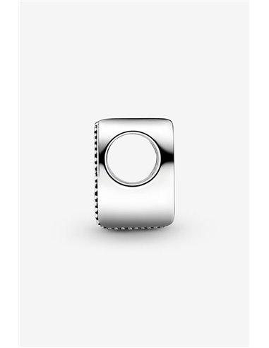 | 797467 | Charm Pandora « Letra M »