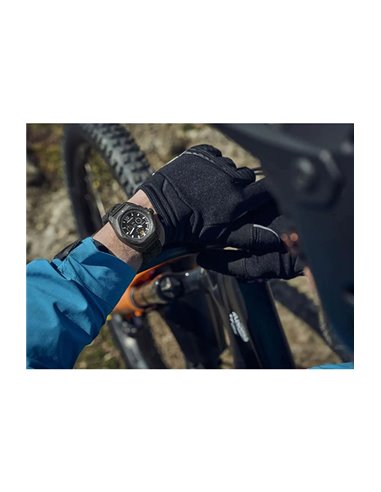 | V241989.1 | Relógio Victorinox « I.N.O.X. CHRONO CARBON » V241989.1