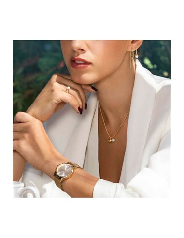 RY000223 Radiant EMILY IN PARIS Pendant: The luxury and shine of pearls
