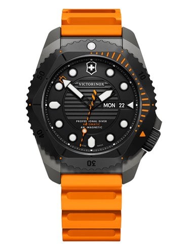 Victorinox inox titanium professional diver clearance