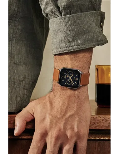 Square Leather Watch with Moon Phases: Casio MTP-M305L-1AVER