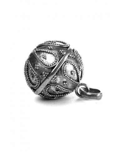 | CARL | Angel Caller Pendant