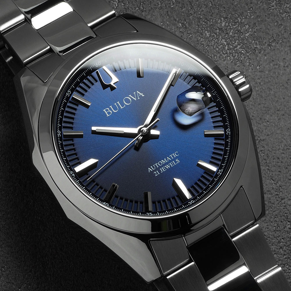 Reloj Bulova con Calendario con Lupa
