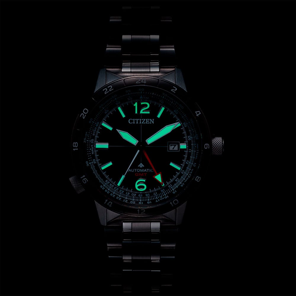 Citizen with Luminous Markers
