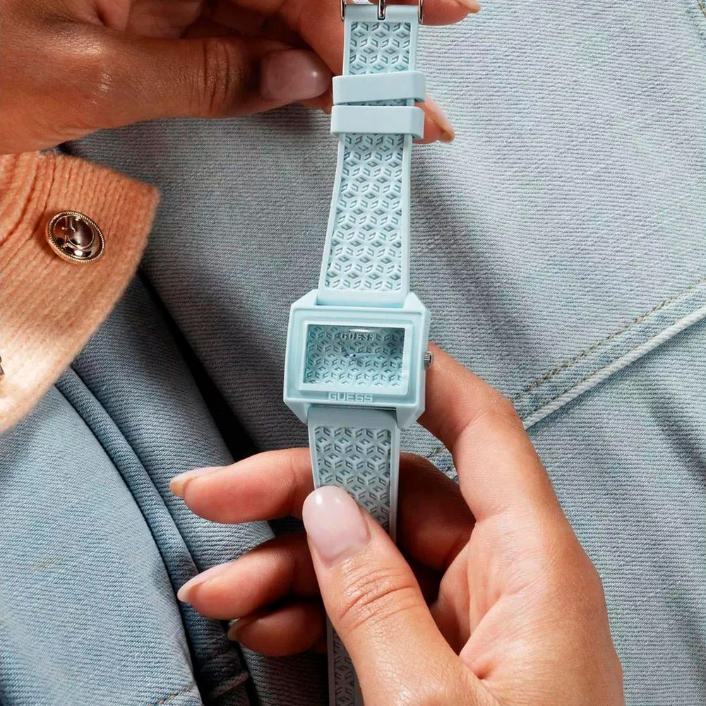 Détails Montre Guess