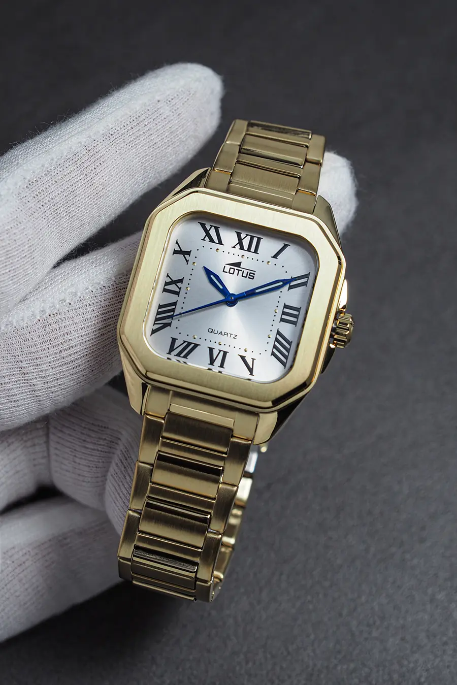 Lotus Feminino Clássico Quadrado dourado