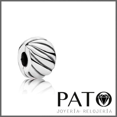 Charm Pandora 791752
