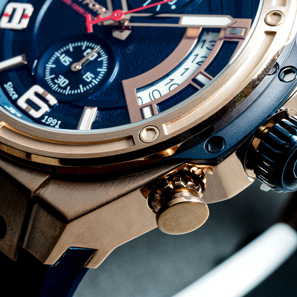 Details Time Force