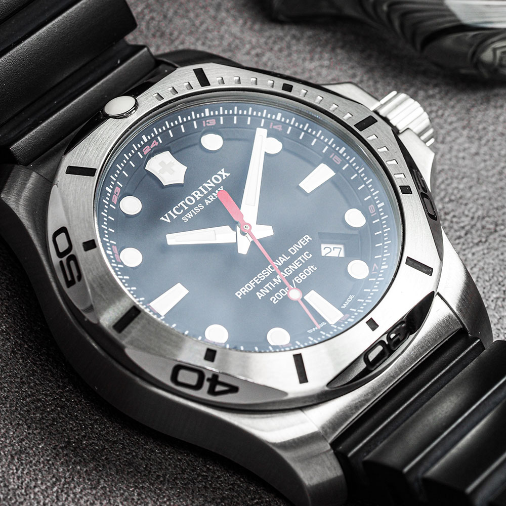 Reloj Victorinox Inox