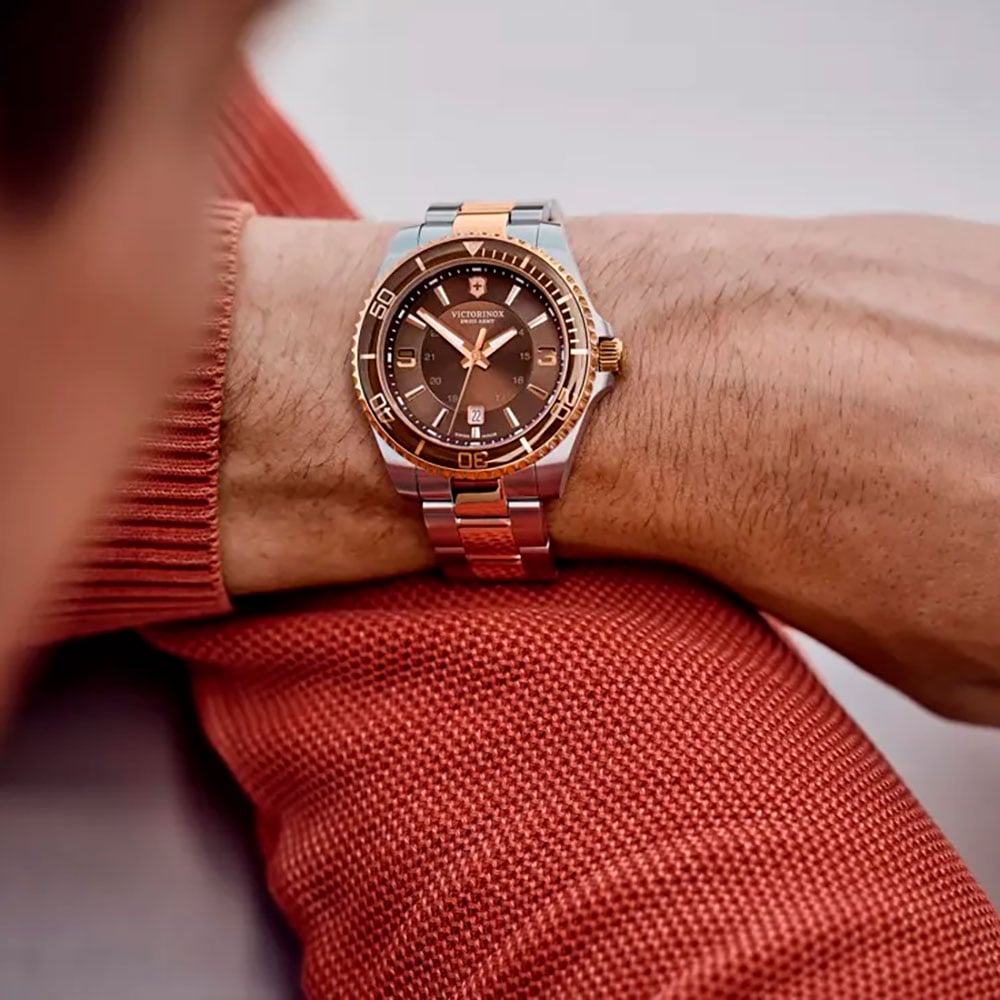 Swiss Army Maverick