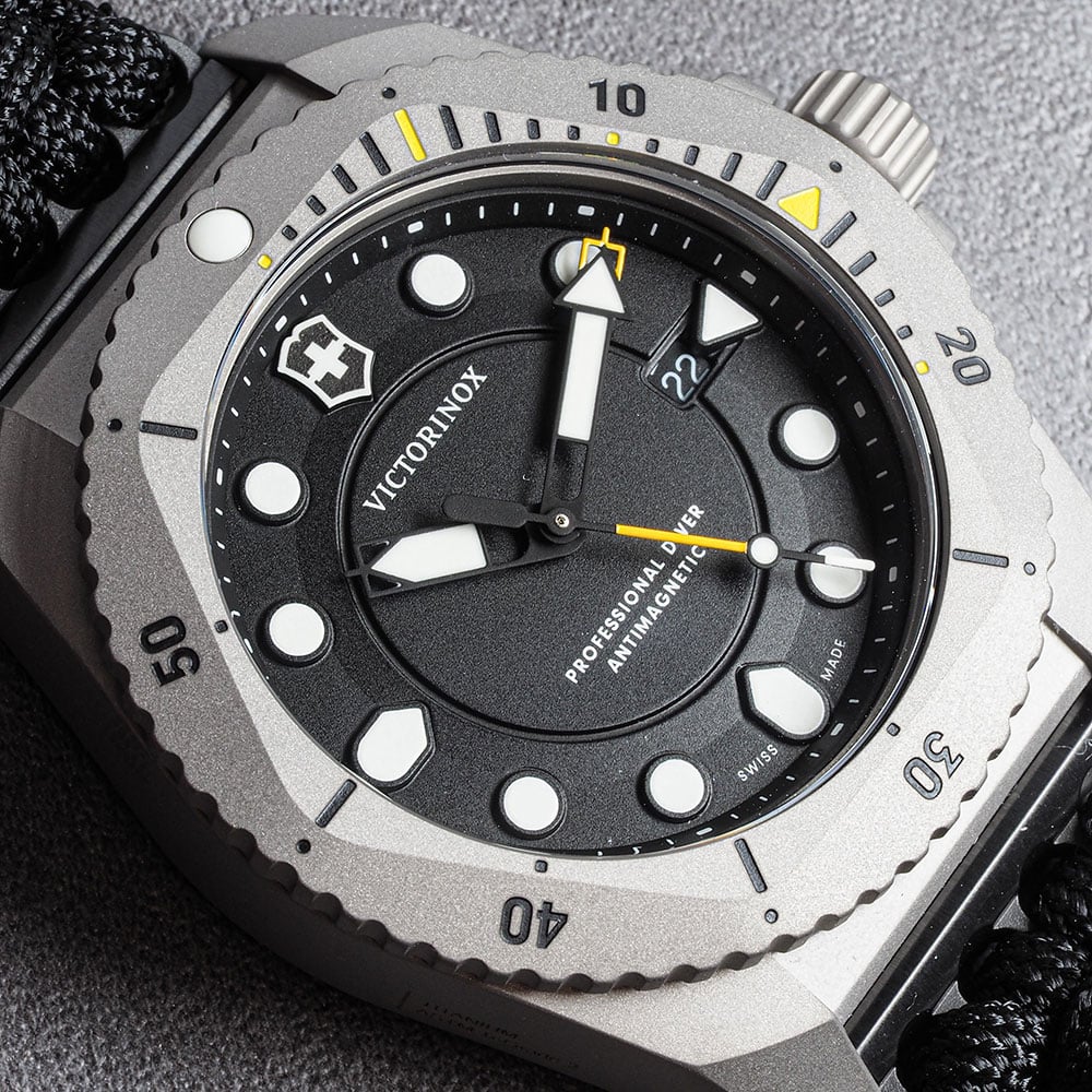 Victorinox Dive Pro Titanium Quartz