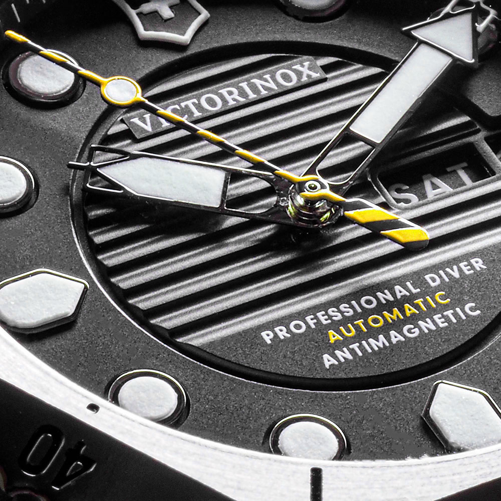 Bracelet en Caoutchouc Noir Montre Victorinox