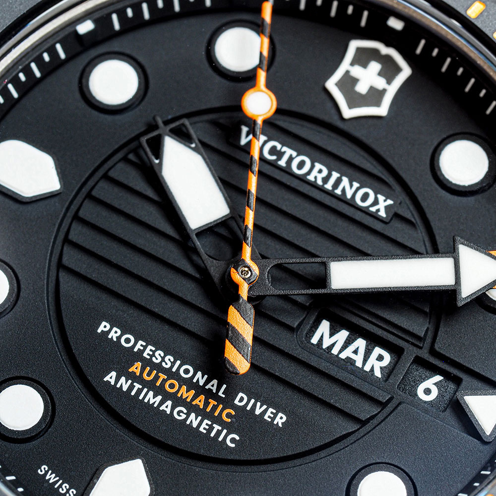 Victorinox Dive Pro Titanium Automatic